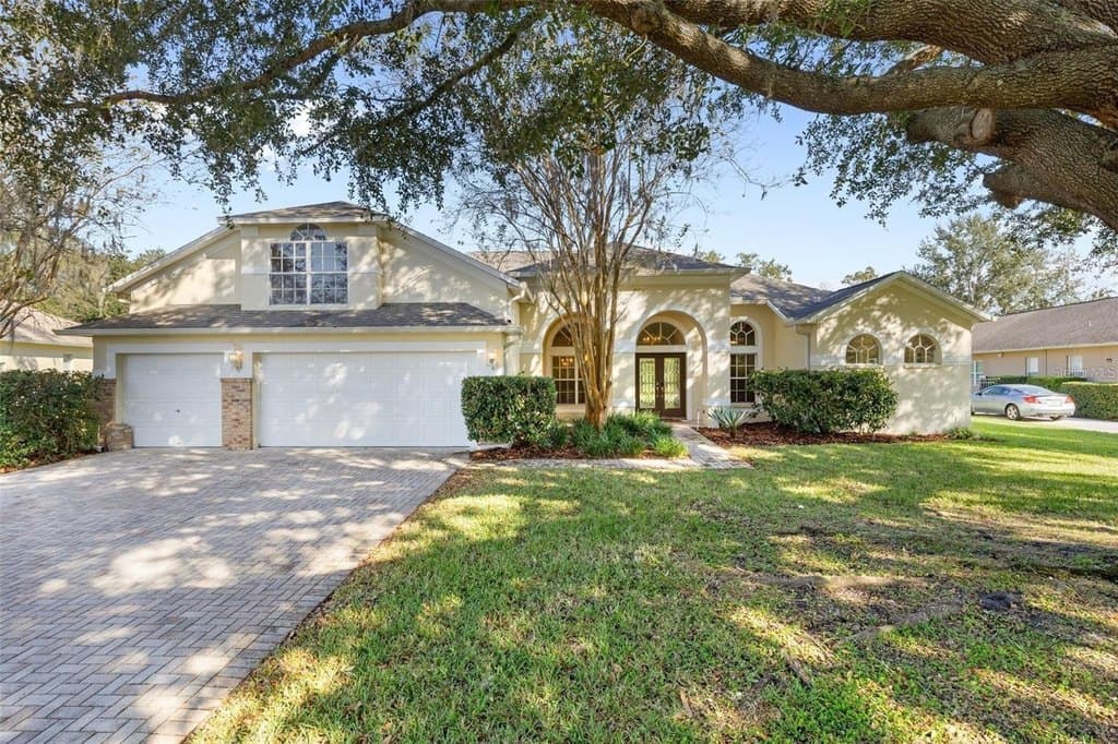 1452 Kensington Woods Dr