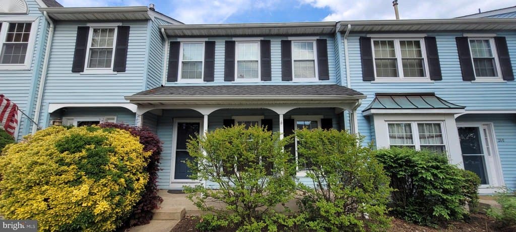 262 Liberty Dr