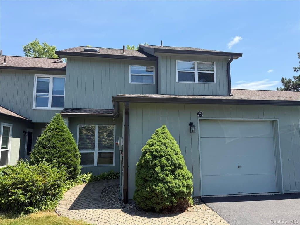 15 Pond Dr W