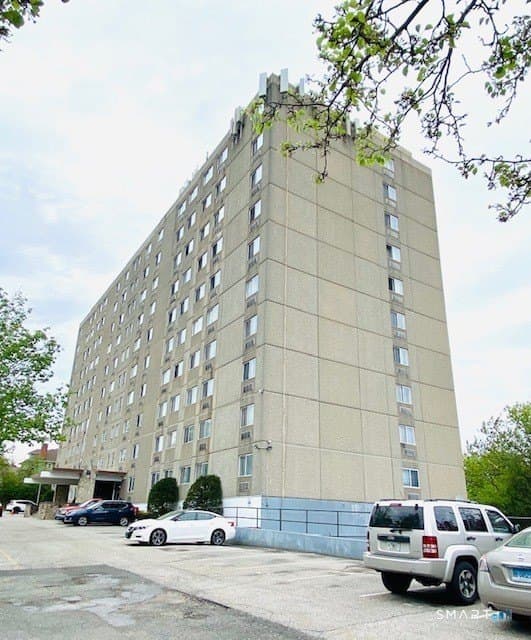 120 Huntington Tpke Unit 809