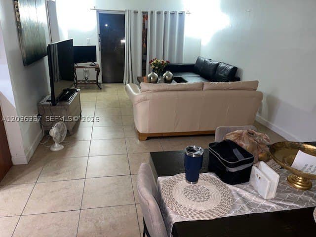 7410 SW 82nd St Apt K206