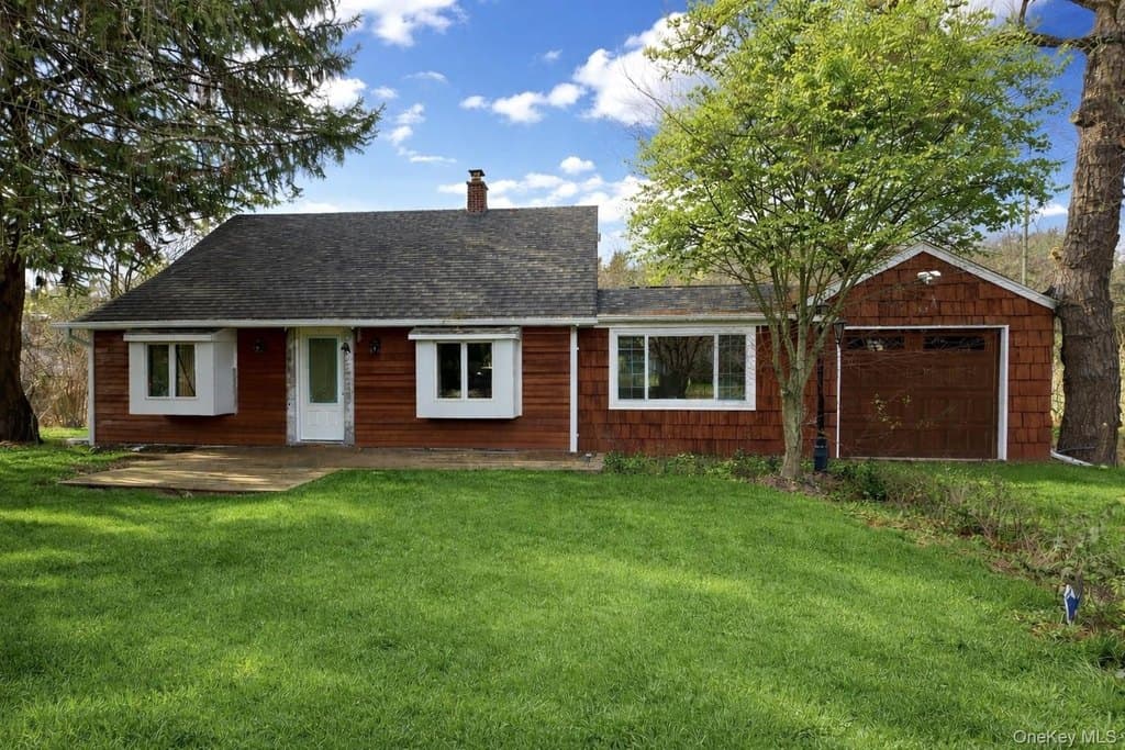 24 Lindner Pl