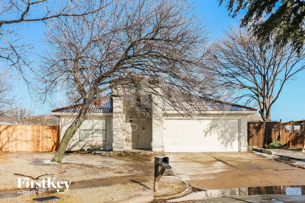 6000 Lavaca Dr