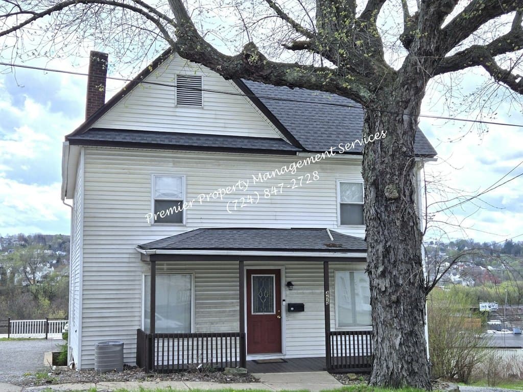 455 E Jefferson St