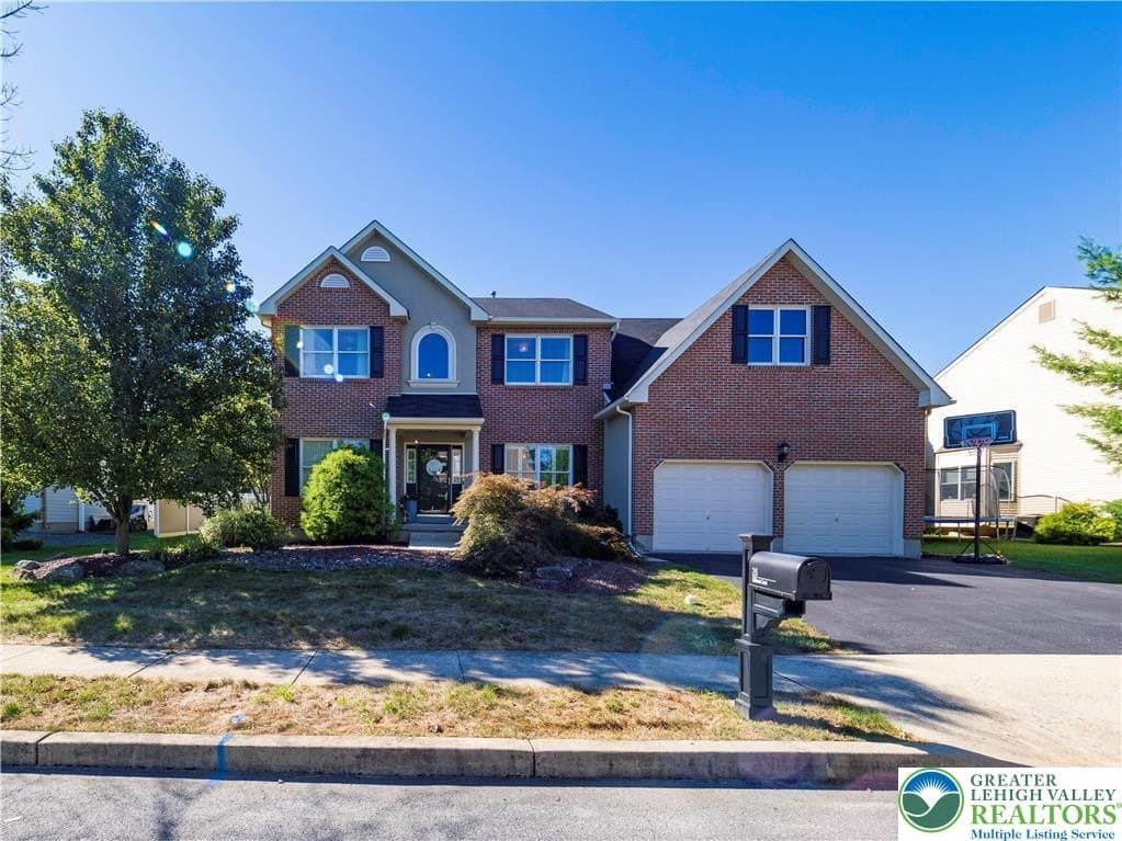 26 Millbrook Ct
