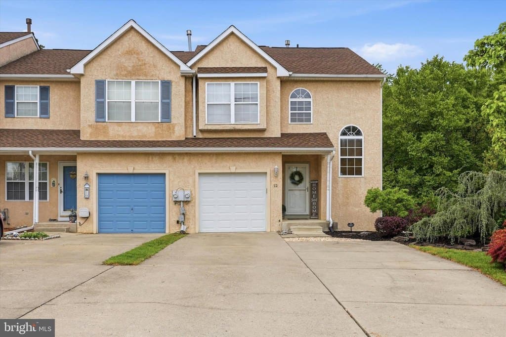 12 Timbercrest Dr