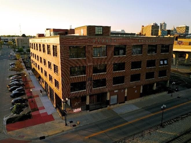 100 Walnut St