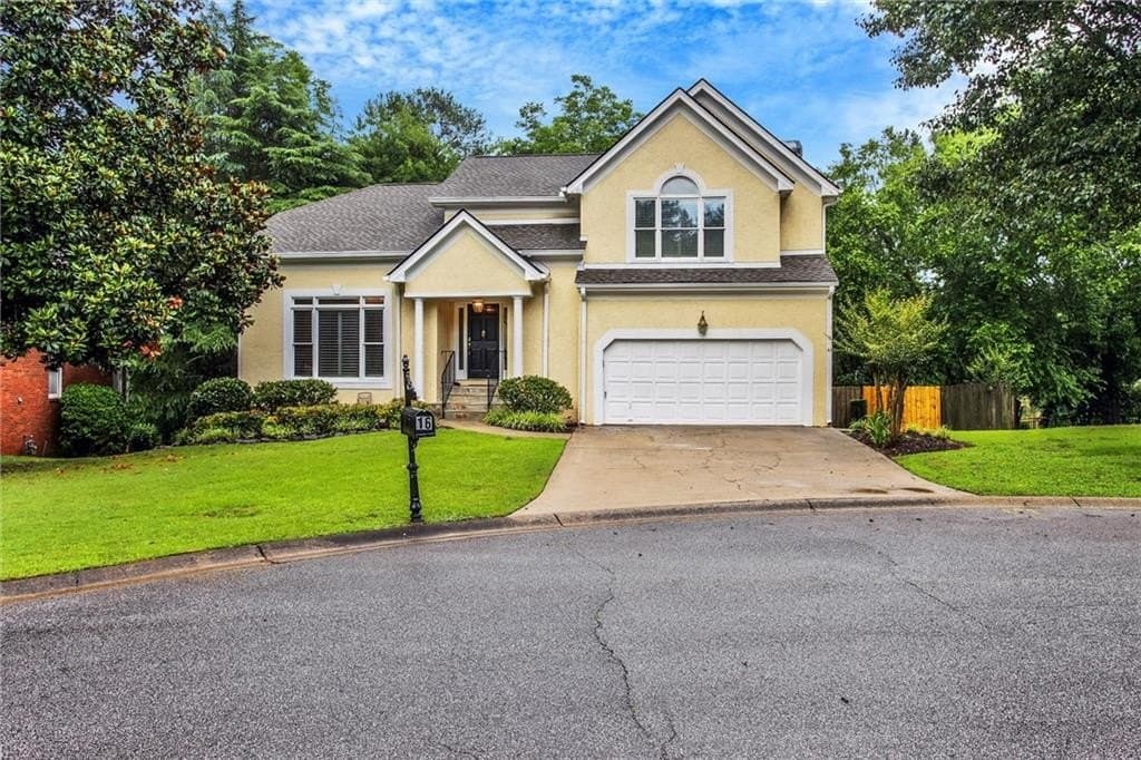 16 Ancient Oak Ct NE