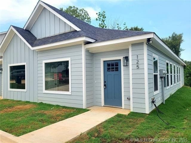 125 S McLean Dr