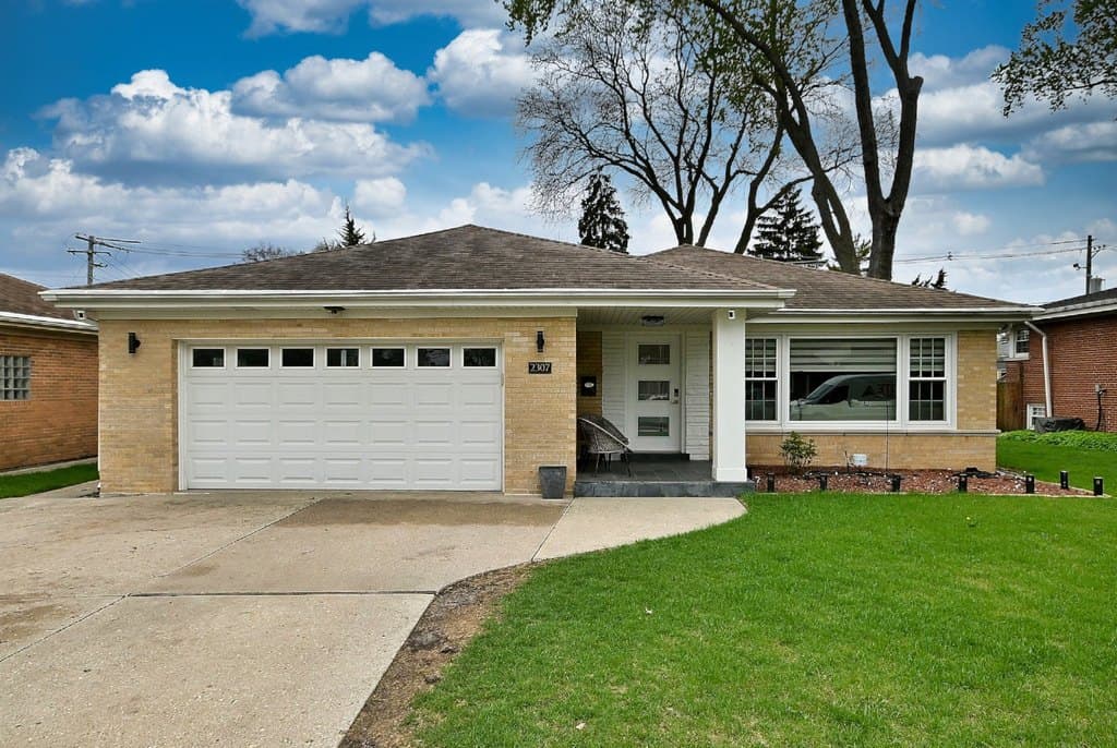 2307 Edna Ave