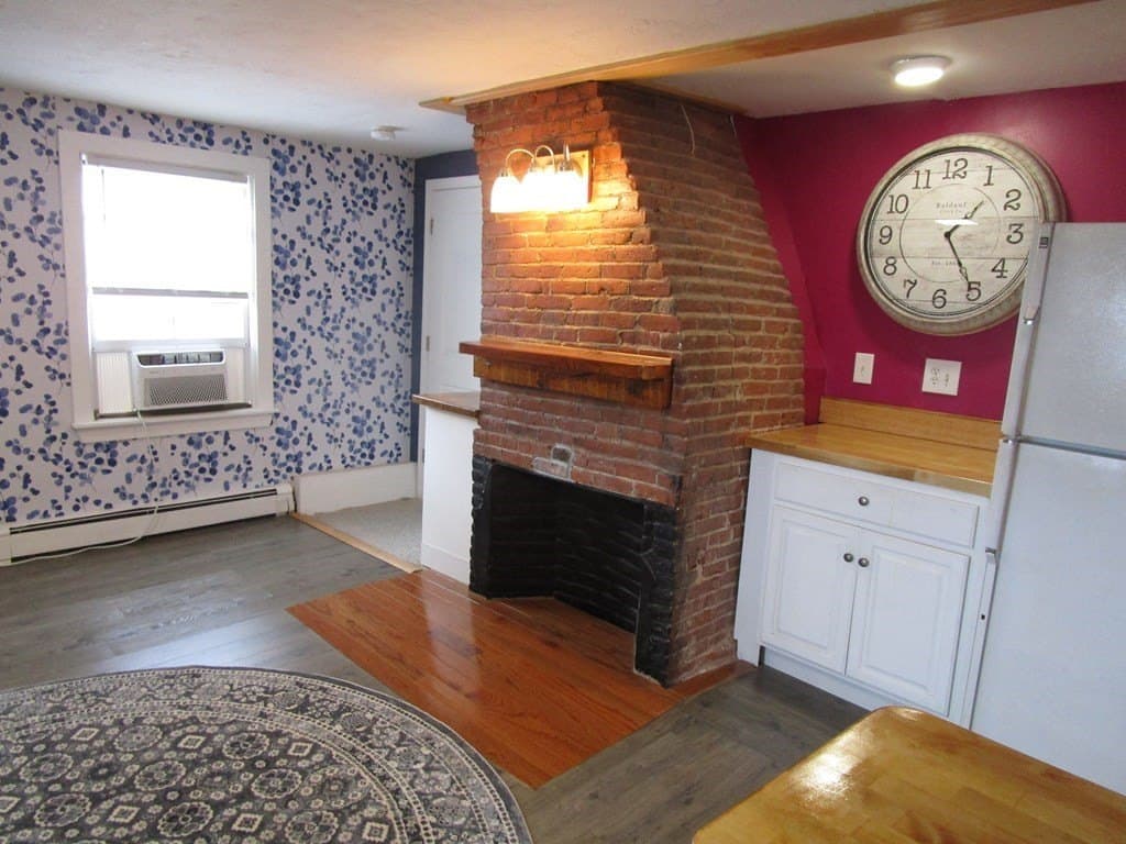 216 Irving St Apt 5