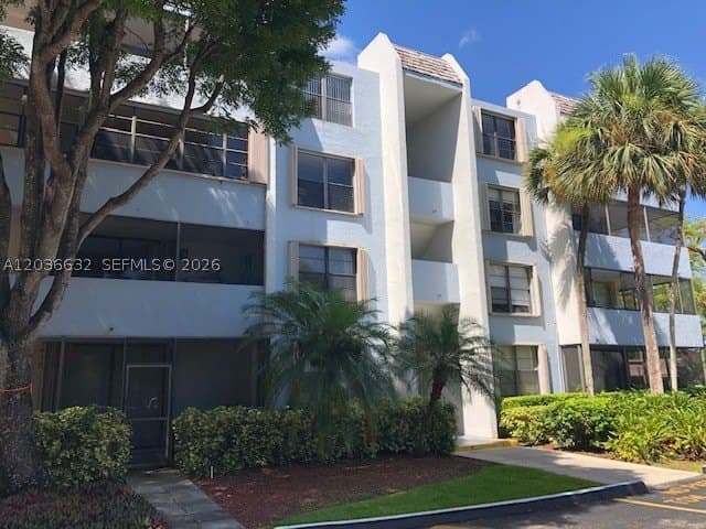 10852 N Kendall Dr Unit 316