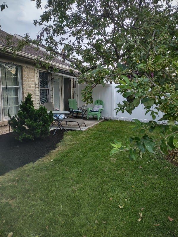 14 Sanibel Ln