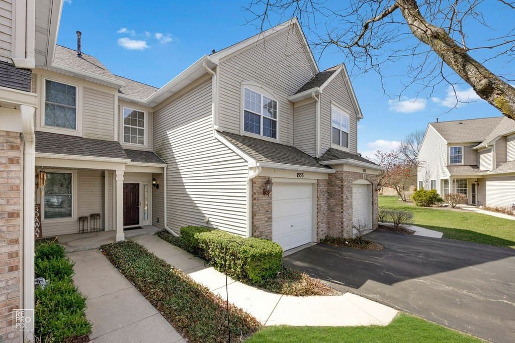 1353 Longchamps Ct