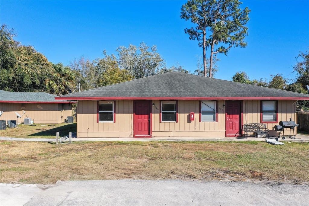 118 Oak Crest Dr NW