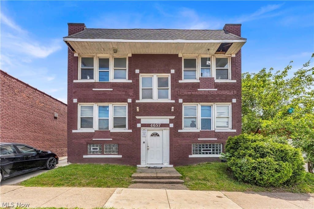 4657 Warner Rd Apt 3