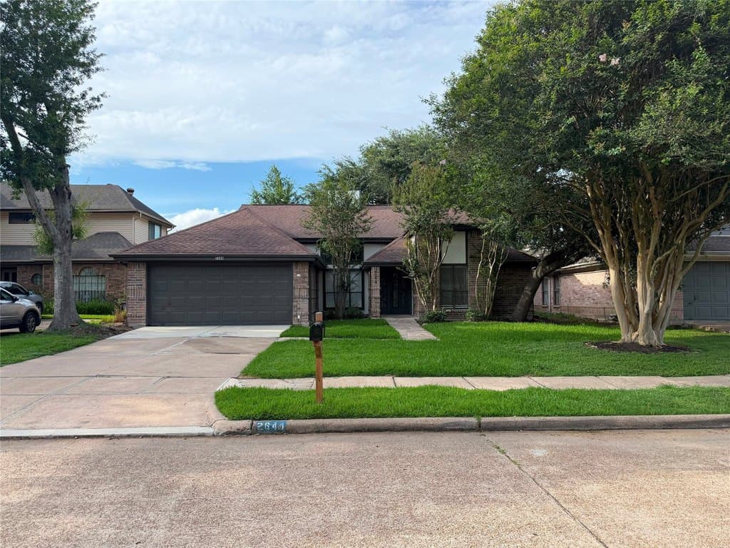 2644 Hadley Cir