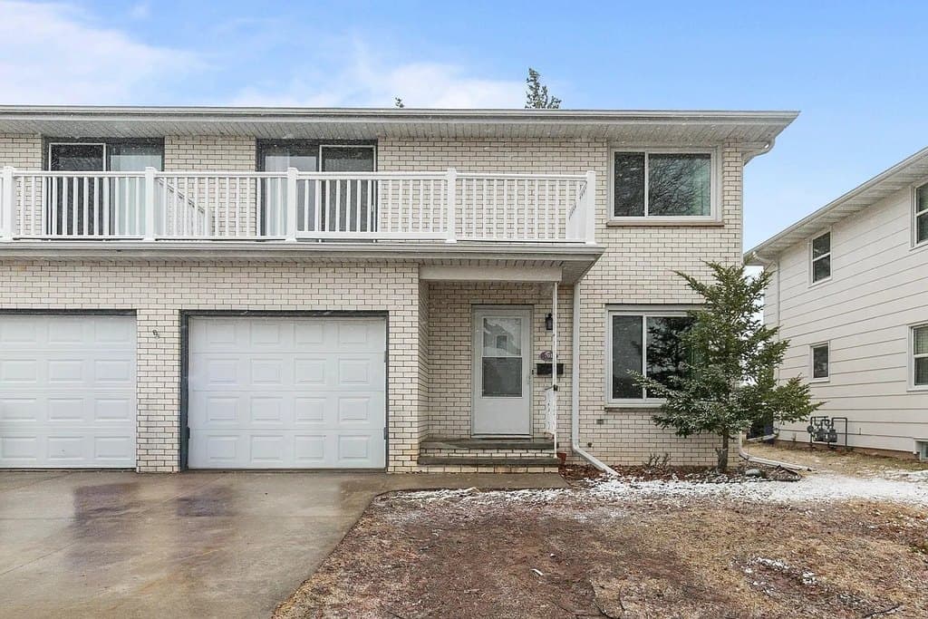 701 E Longview Dr