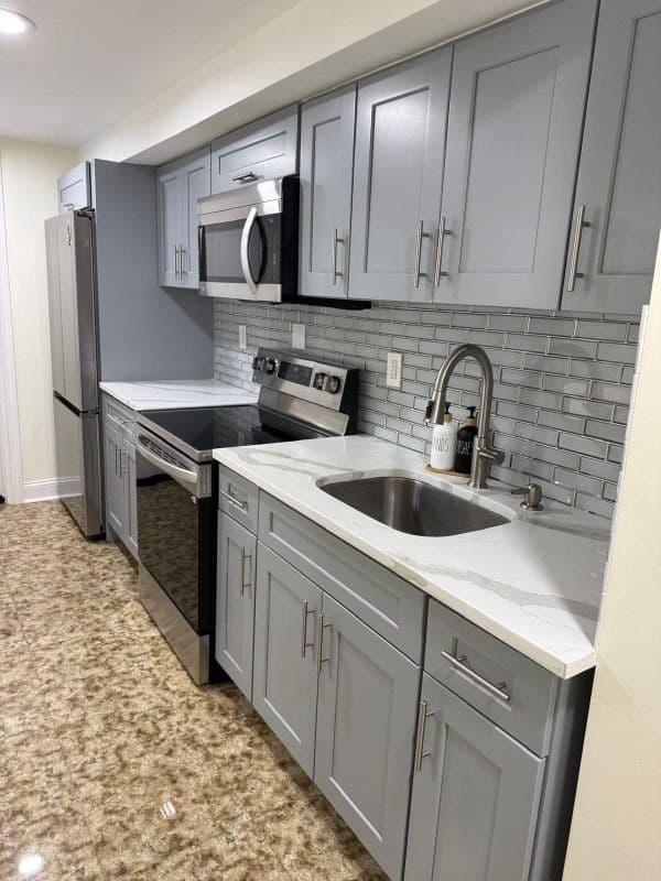 135-32 Kew Gardens Rd