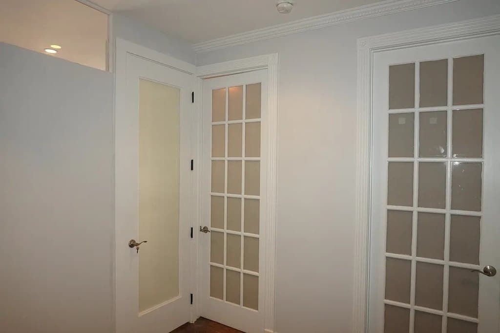 202 E 13th St Apt 3D
