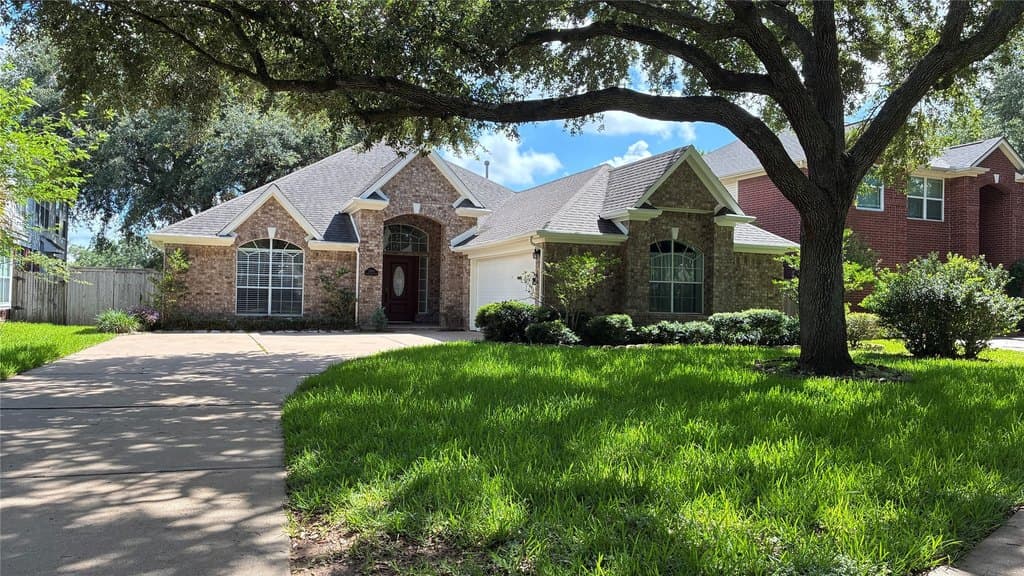 2203 Summer Bay Ct