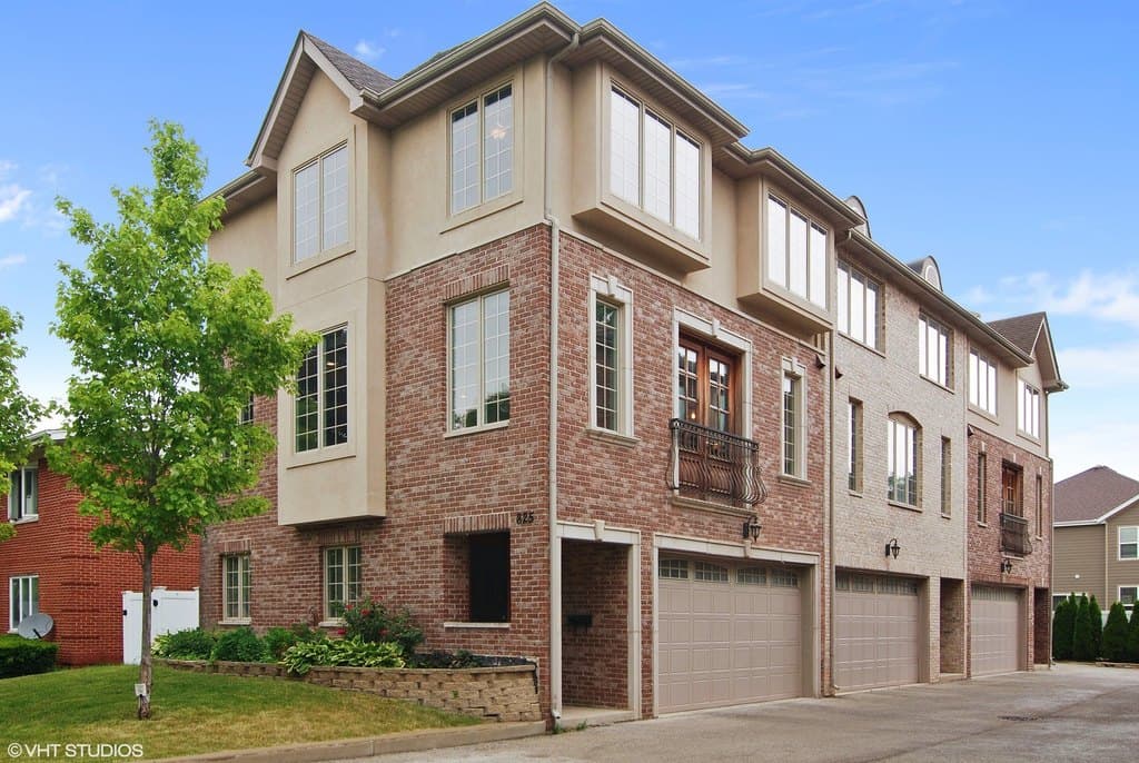 825 S LA Grange Rd Unit A