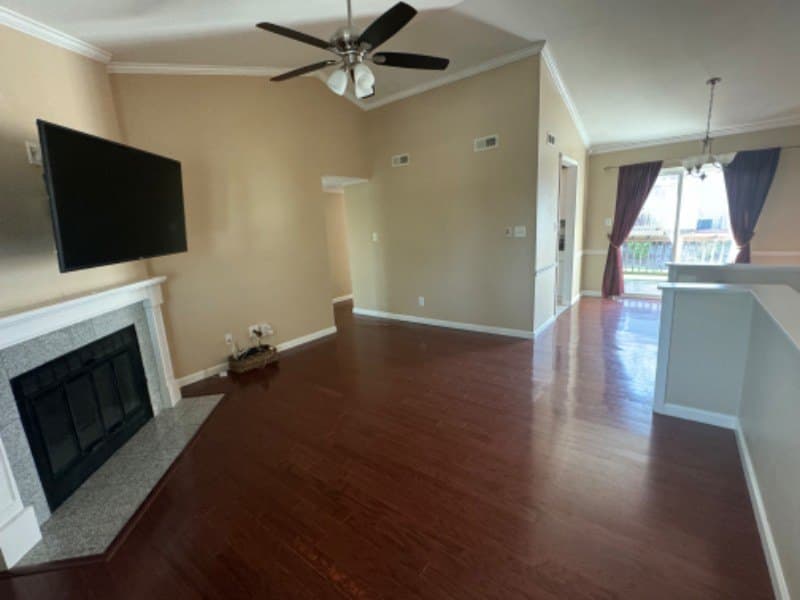 1469 Bobolink Pl