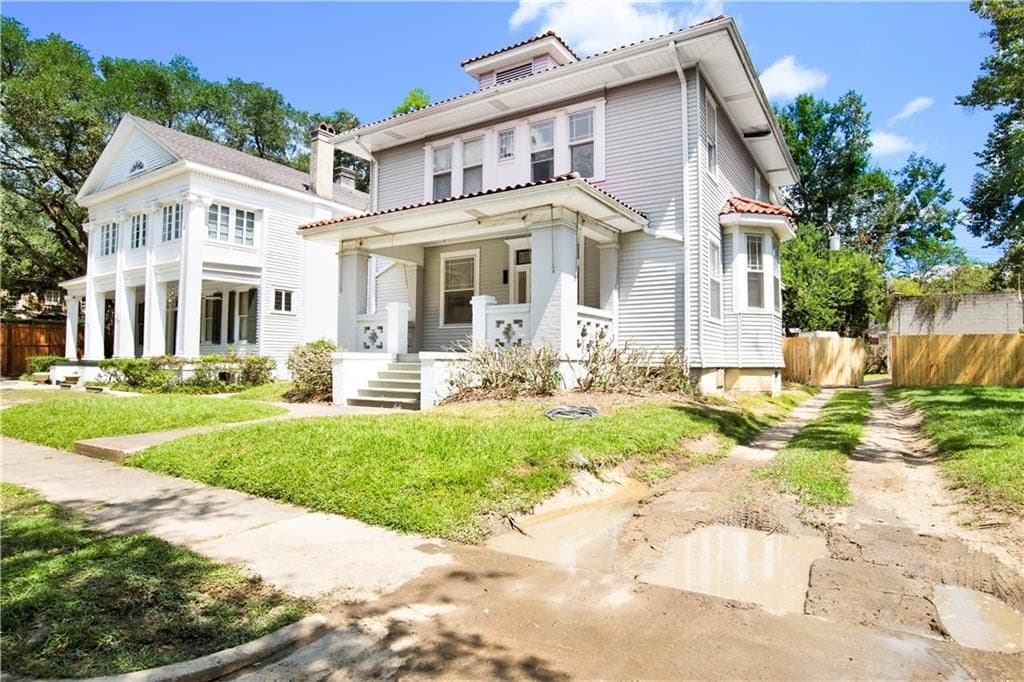 255 West St