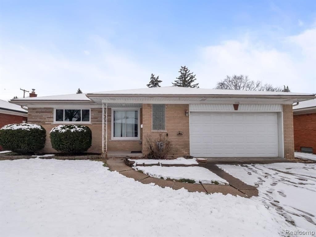 11116 Racine Rd