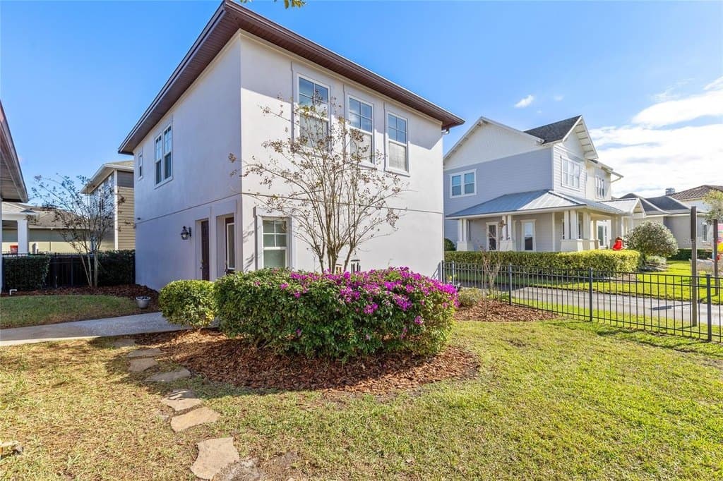 8410 Laureate Blvd