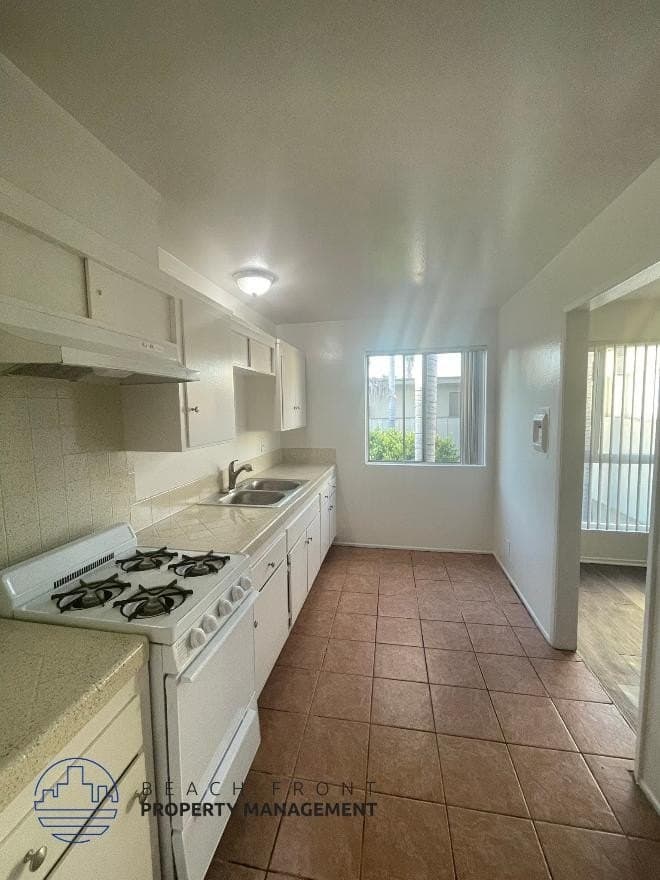 4217 Carlin Ave Apt 34