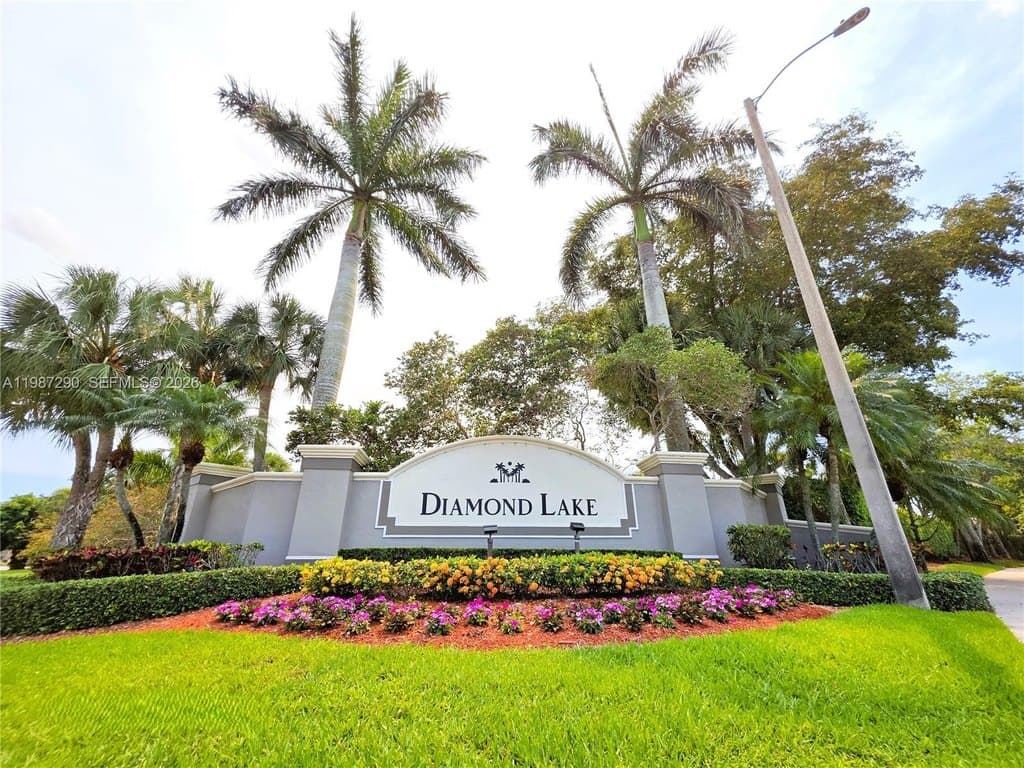16404 Diamond Head Dr Unit 0