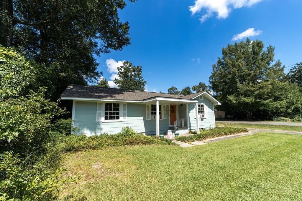 112 N 19th Ave