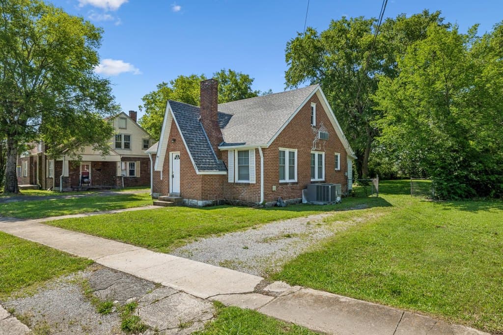 226 Cumberland Dr