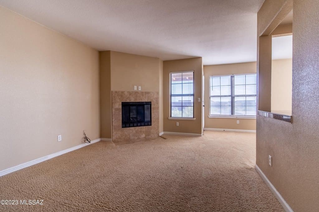 6651 N Campbell Ave Apt 238