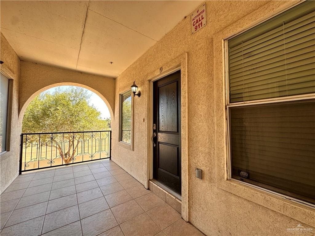 1412 E Keeton St Unit 9