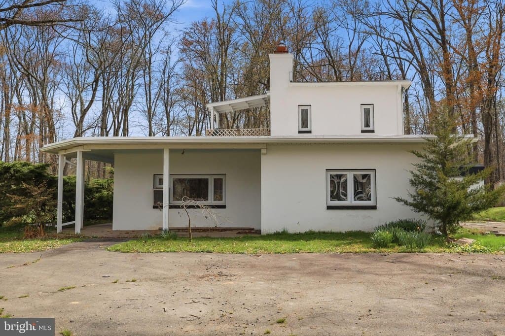 25 Diverty Rd