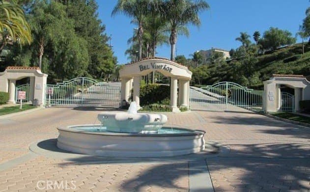2087 Paseo Ambar