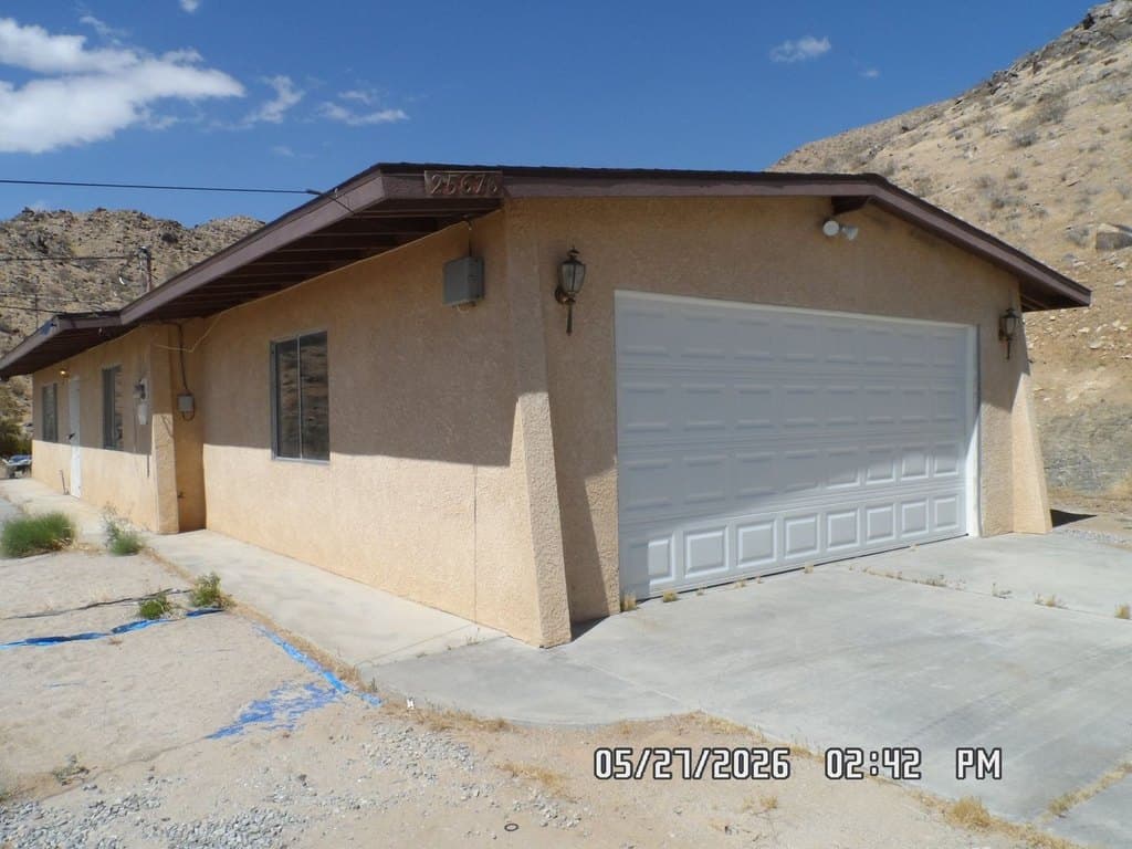 25676 Flathead Rd