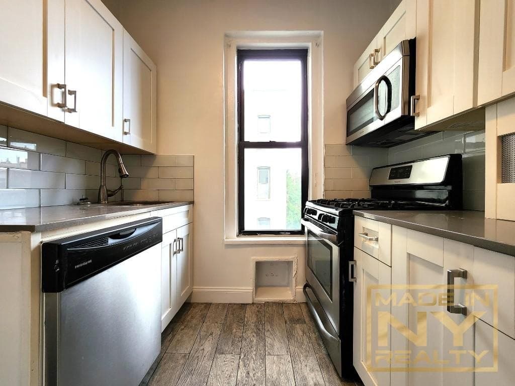 29-07 31st Ave Unit 5A