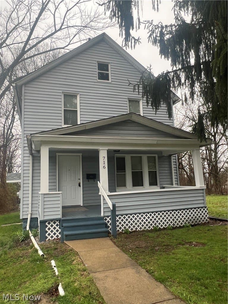716 Grace Ave