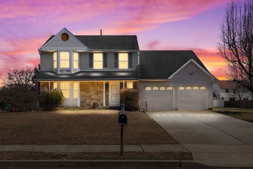 11 Banff Dr