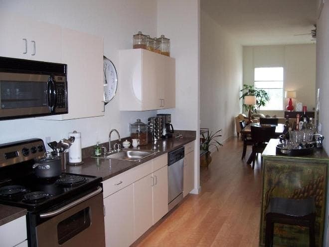 1403 Slocum St Apt 410