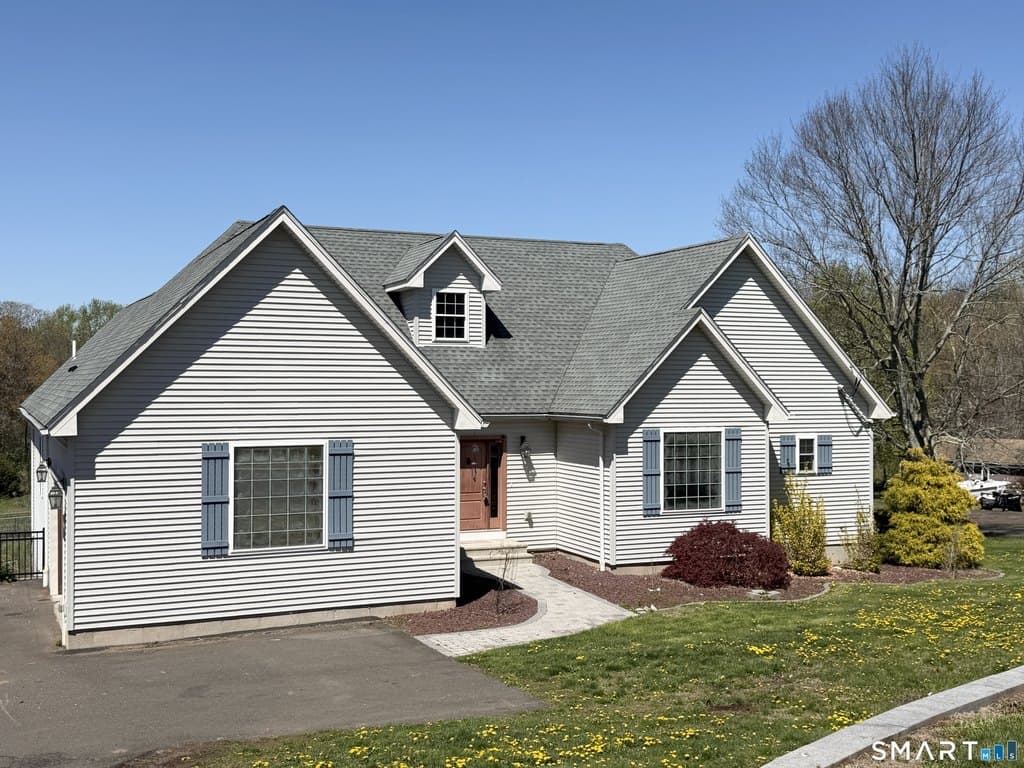 103 Pond Hill Rd