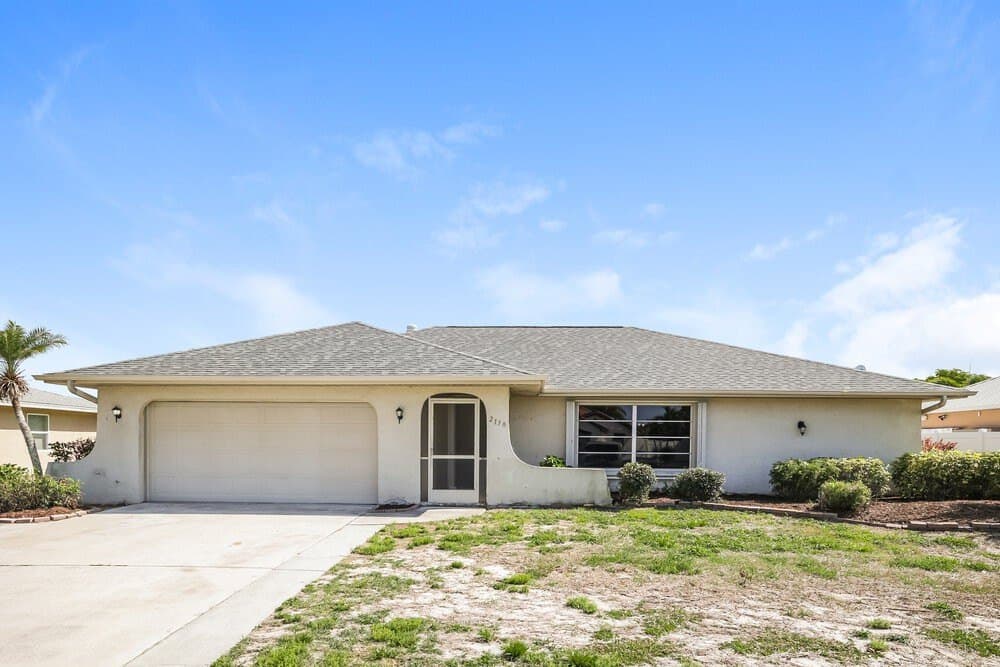 2130 SE 9th Ter