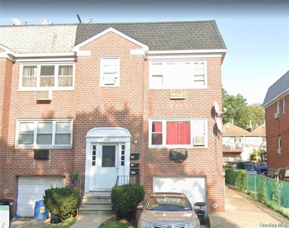 8829 Pontiac St Unit 2ND