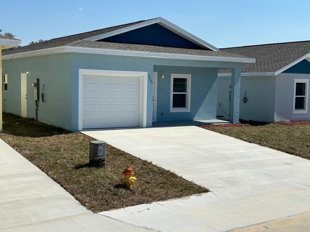 1466 Las Villas Blvd