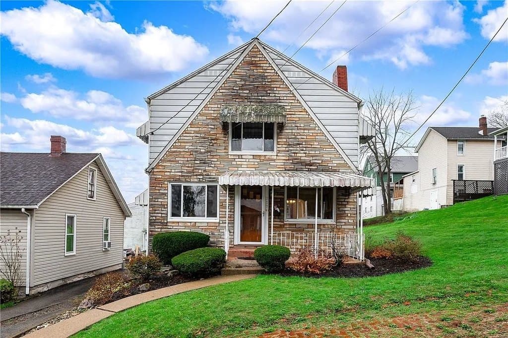 217 American Ave