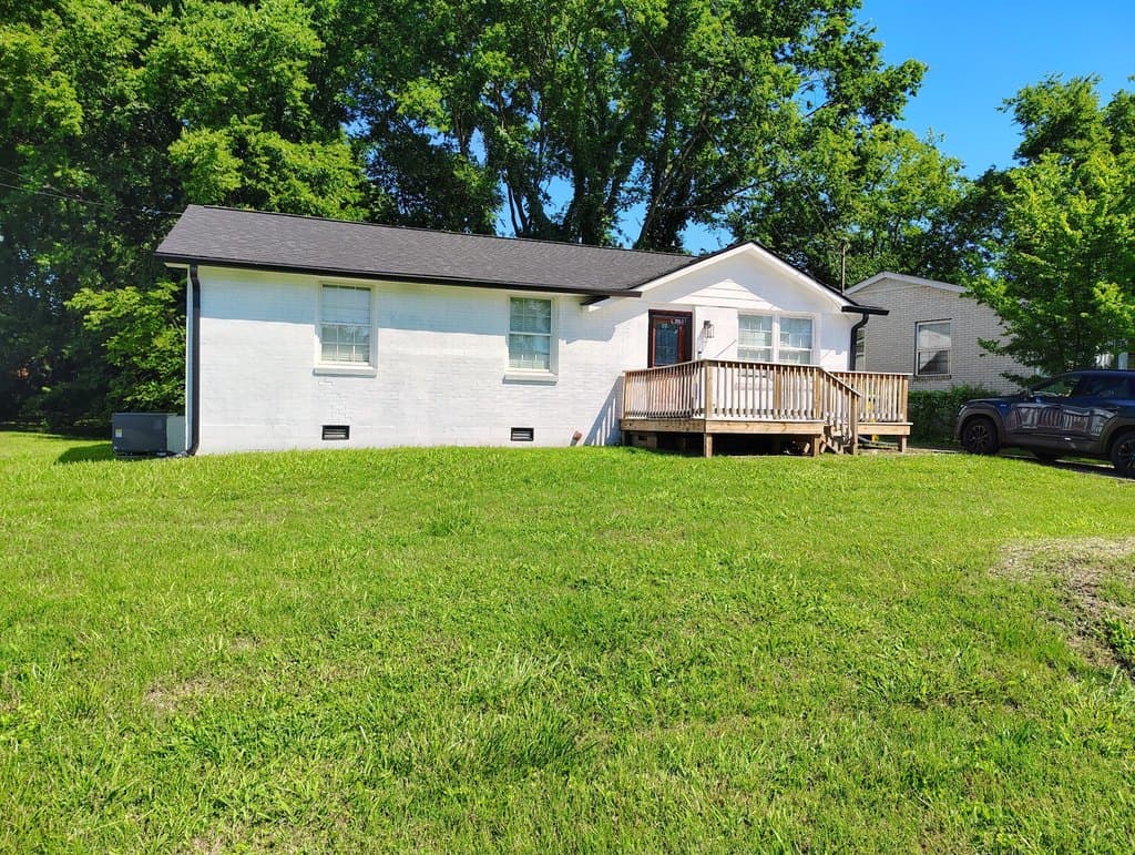 3136 Greggwood Dr