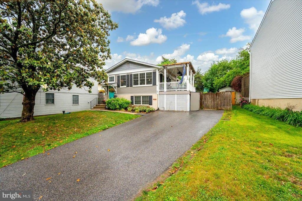 57 Spa Rd